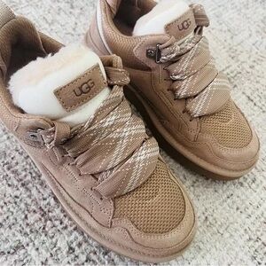 UGG Kids Beige Sneakers